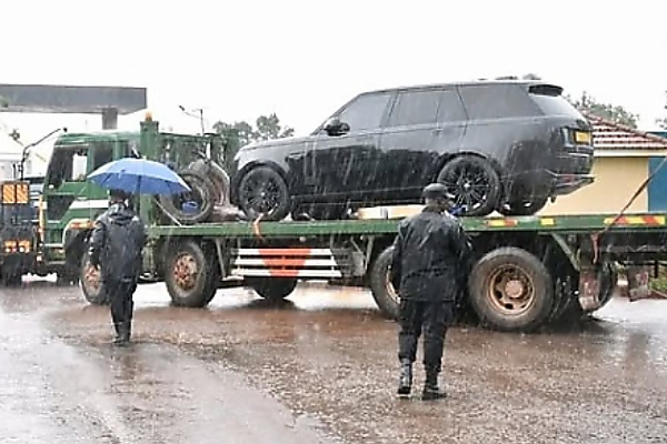 Corruption Probe : Police Seizes Rolls-Royce Cullinan, Range Rover Owned By Ex-Ugandan Speaker - autojosh
