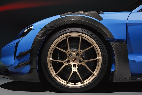 2027 Porsche Taycan Gets Fake Gears, Electric Sport Sound, Track-focussed Manthey Kit, 700-KM Range - autojosh