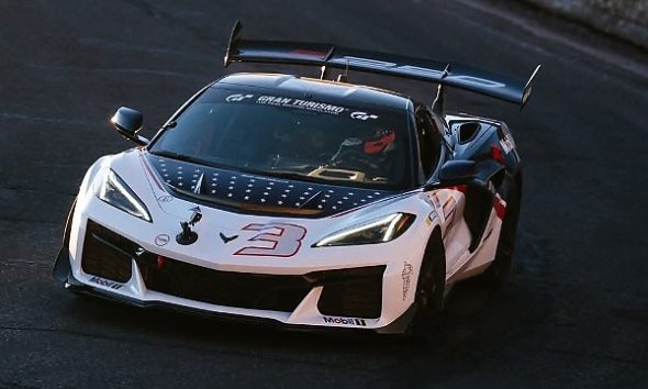 1,250-hp Chevrolet Corvette ZR1X Shatters The Pikes Peak Production Car Record By 23 Seconds - autojosh