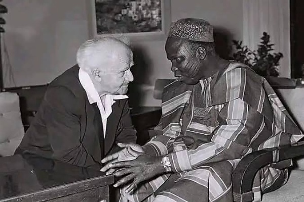 Chief Samuel Ladoke Akintola’s Neatly Stored 1960s-era Cadillac Fleetwood Limousine (PHOTOS) - autojosh 