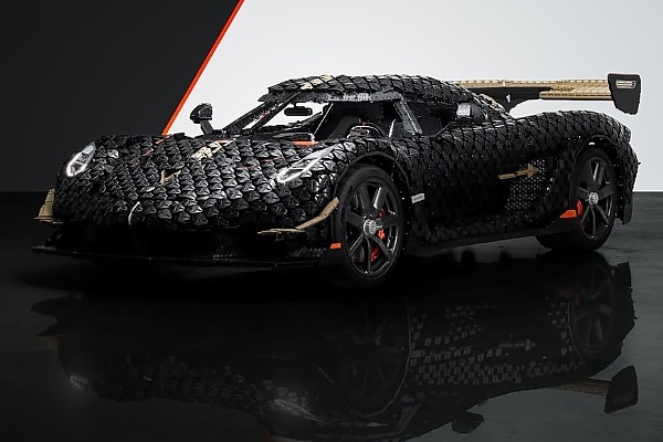 Lego And Koenigsegg Just Built The World’s Fastest Lego Car Powered By A V8 - autojosh 