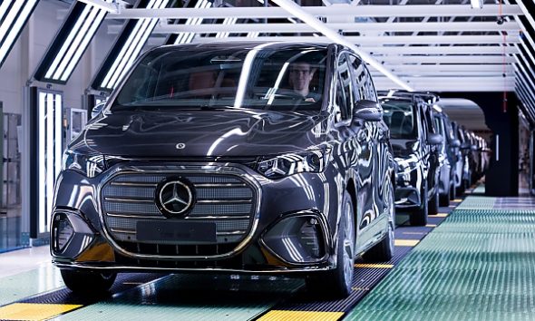 Mercedes-Benz Begins Production Of The All-new VLE - Its Grand Limousine With 8 Seats, 700-km Electric Range - autojosh