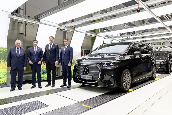 Mercedes-Benz Begins Production Of The All-new VLE - Its Grand Limousine With 8 Seats, 700-km Electric Range - autojosh