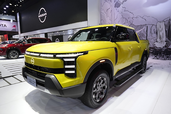 Nissan Showcases Chinese-built All-new Plug-in Hybrid Pickup, EV Sedan At Philippines Motor Show - autojosh 
