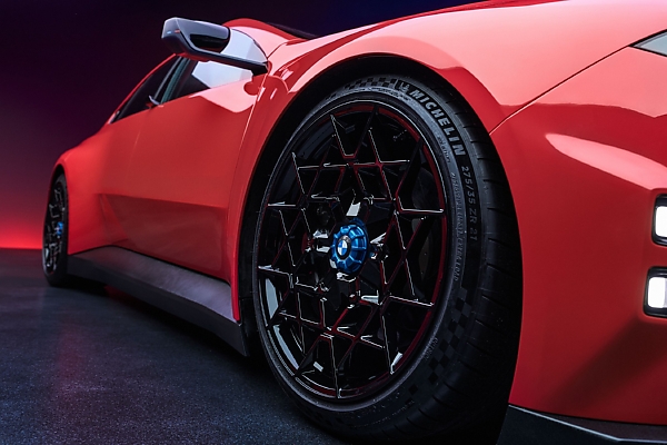 Photos : BMW M Concept Neue Klasse - autojosh 