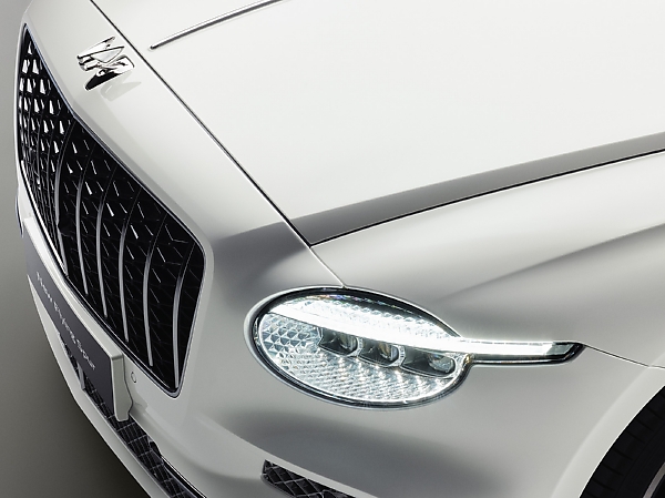 Refreshed 2027 Bentley Flying Spur Gets Single Front Headlamps, Sporty ‘S’ Trim - autojosh