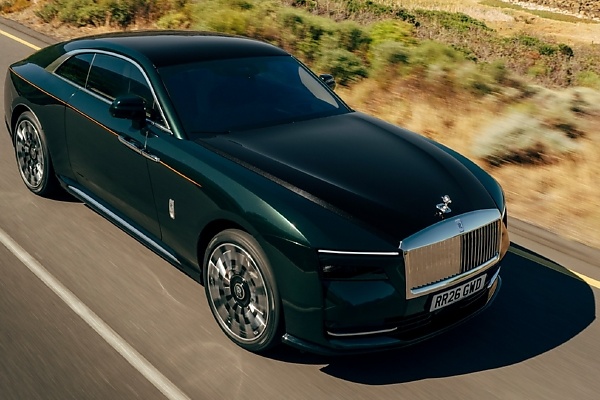 Photos : Refreshed Rolls-Royce Spectre Series II, Black Badge Spectre Series II - autojosh
