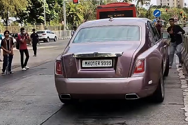 Scare Tactic? Moment Driver Of India’s Richest Man Swerved Towards An Overzealous Car Spotter - autojosh 