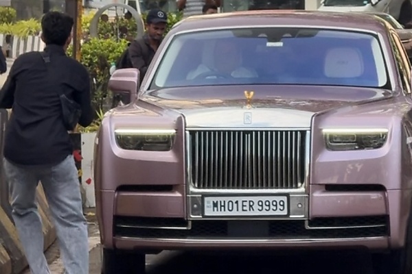 Scare Tactic? Moment Driver Of India’s Richest Man Swerved Towards An Overzealous Car Spotter - autojosh 
