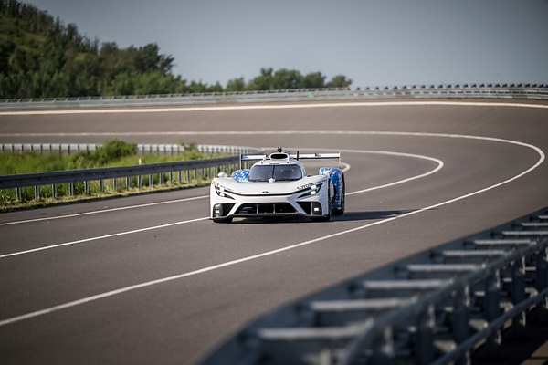Toyota To Demonstrate Its liquid Hydrogen-fuelled TR LH2 Racing Prototype At Le Mans - autojosh