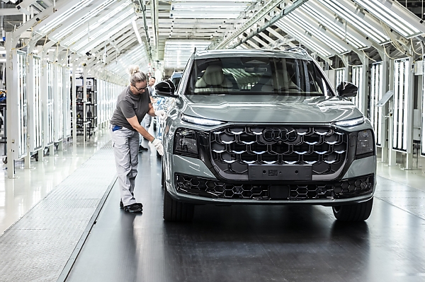 Audi Unveils 2027 Q9 Flagship: Its Biggest-Ever SUV Packs 591 HP - autojosh