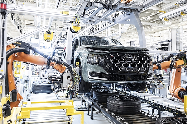 Audi Unveils 2027 Q9 Flagship: Its Biggest-Ever SUV Packs 591 HP - autojosh