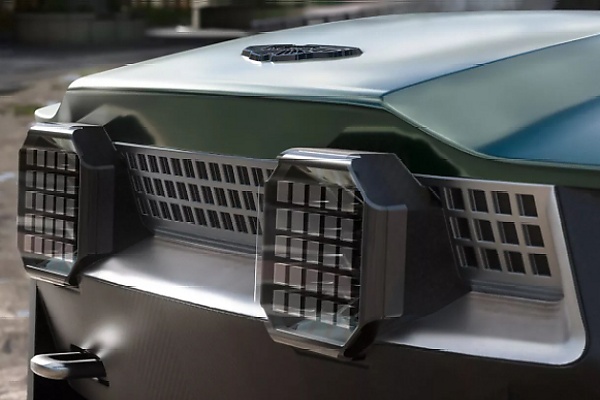 Photos : Aston Martin Dreadnought - autojosh