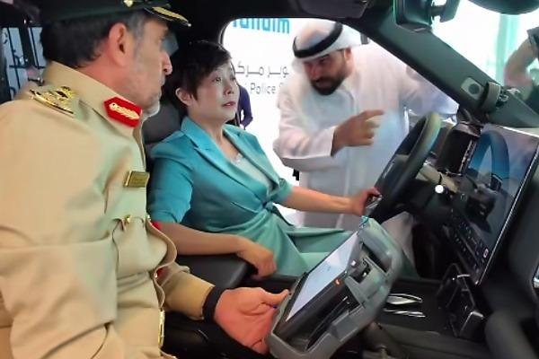 Dubai Police Unveils 2nd-Gen AI-Powered ‘Ghiath’ Smart Patrol Based On Denza B8 Hybrid SUV - autojosh