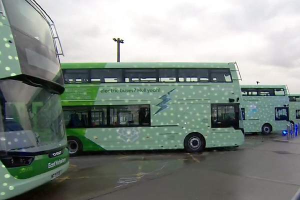 UK Replaces Polluting Diesel Buses With Electric Models Charged By Diesel-powered Generators - autojosh