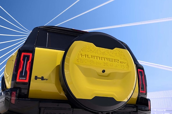 GMC Celebrates 25 Years Of HUMMER Nameplate With Limited-run HUMMER EV ICON | 25 - autojosh 