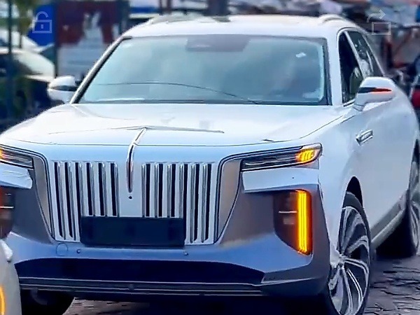 Hongqi E-HS9 Luxury SUV Spotted On The Nigerian Road As Premium Chinese Cars Take Over - autojosh
