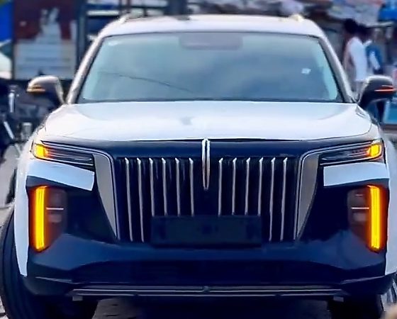 Hongqi E-HS9 Luxury SUV Spotted On The Nigerian Road As Premium Chinese Cars Take Over - autojosh