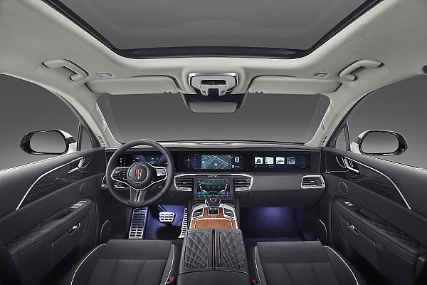 Hongqi E-HS9 Luxury SUV Spotted On The Nigerian Road As Premium Chinese Cars Take Over - autojosh