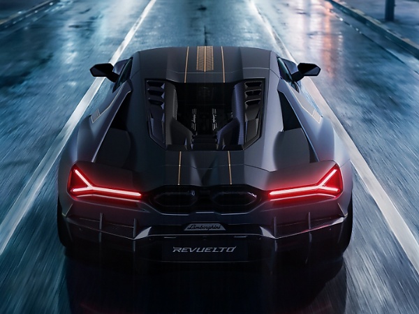Limited-Edition Revuelto Impavido Celebrates 25 Years Of Lamborghini Japan - autojosh 