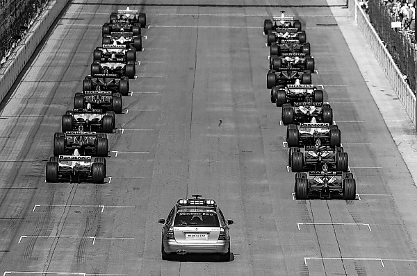 Mercedes-AMG Marks 30 Years Of Providing Official Safety And Medical Cars At Formula 1 Races - autojosh