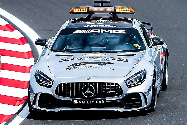30 Years Leading the Pack: Every Mercedes-AMG F1 Safety Car Since 1996 (Photos) - autojosh 