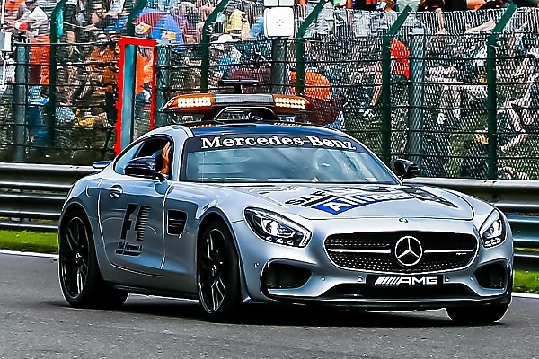30 Years Leading the Pack: Every Mercedes-AMG F1 Safety Car Since 1996 (Photos) - autojosh 