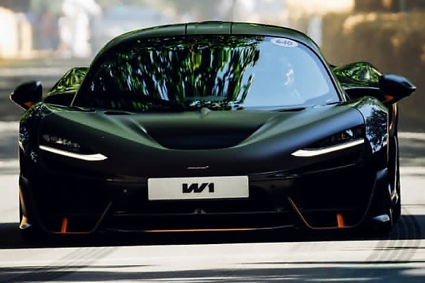 Speed & Smoke: The Best Photos From The 2026 Goodwood Hill Climb - autojosh 