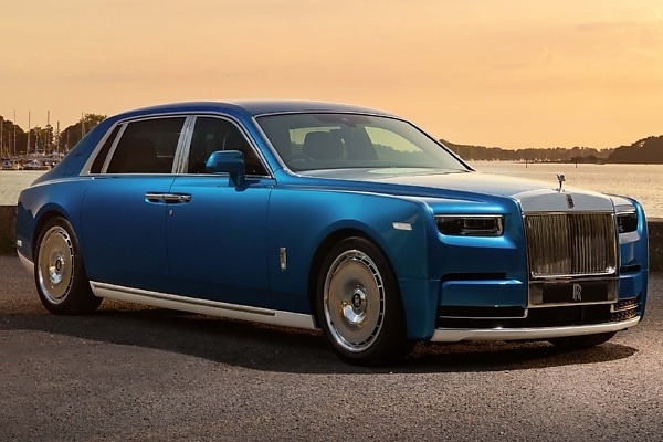 Racing Yacht-inspired Rolls-Royce Phantom Regatta Debuts At The 2026 Festival of Speed - autojosh
