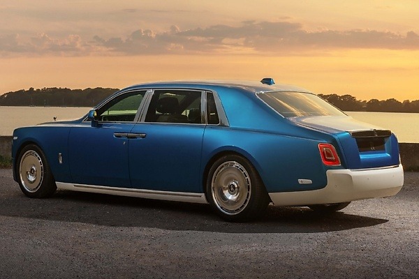 Racing Yacht-inspired Rolls-Royce Phantom Regatta Debuts At The 2026 Festival of Speed - autojosh