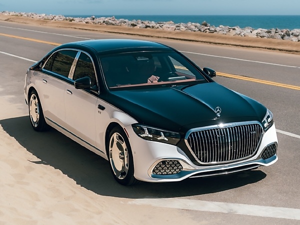 Mercedes-Maybach Likes Fan’s First Drive Photos Of The New V12 Mercedes-Maybach S-Class - autojosh