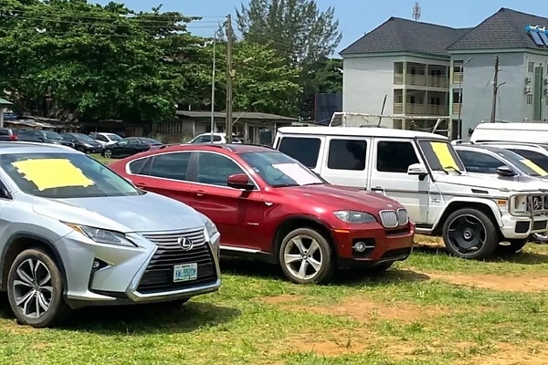 Anti-Smuggling: Customs Seizes G-Wagon, 11 Other Tokunbo Cars; Recovers N729m Revenue - autojosh