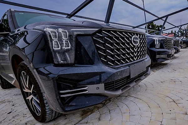 Gov Lawal Presents GAC GS8 SUVs To Zamfara Judges: What To Know About The ₦68M Prado Rival - autojosh 