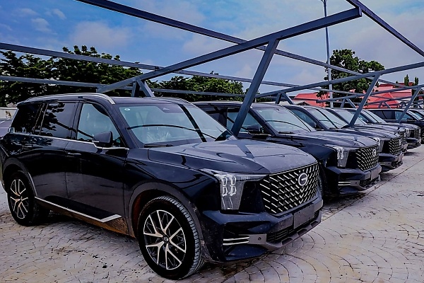 Gov Lawal Presents GAC GS8 SUVs To Zamfara Judges: What To Know About The ₦68M Prado Rival - autojosh 