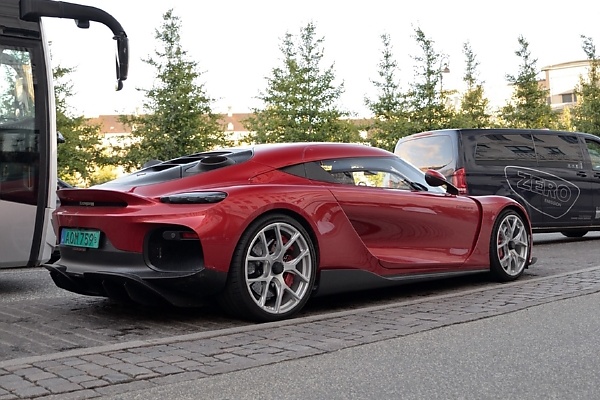 First Customer $2.5M Koenigsegg Gemera Brutally Vandalized With Bricks Just A Week After Delivery - autojosh 
