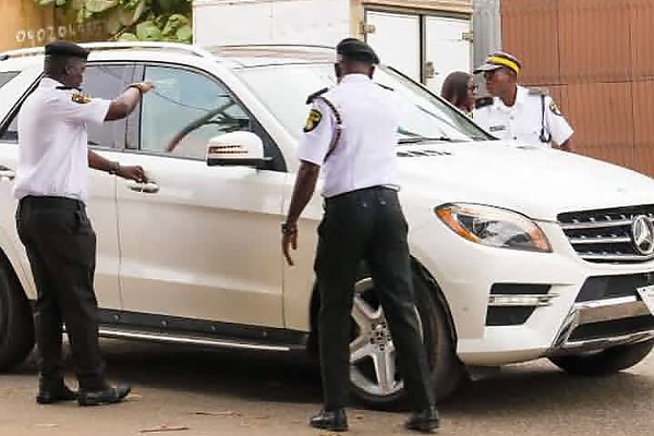 175 Cars Seized In Lagos VIO Dealer Plate Number Ban Enforcement - autojosh