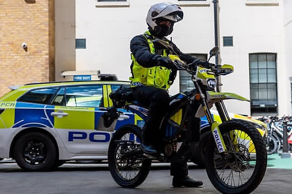 Police Expand Fleet Of Crime-Fighting E-Bikes To Catch Phone Thieves In London - autojosh