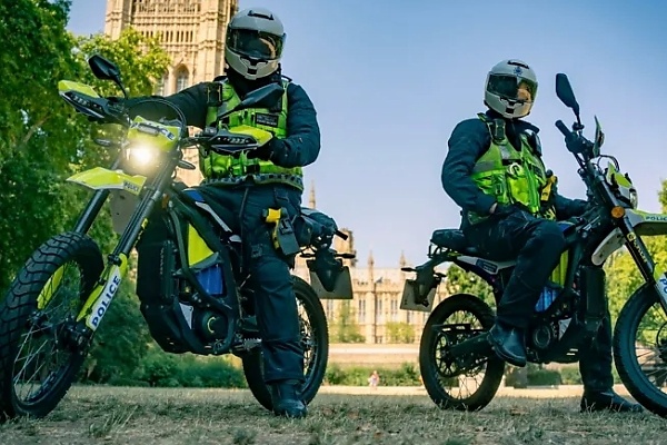 Police Expand Fleet Of Crime-Fighting E-Bikes To Catch Phone Thieves In London - autojosh 