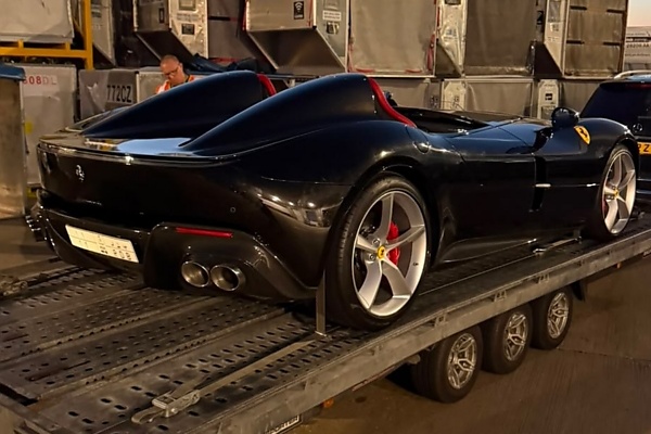 No Towing? London Police Officer Enjoys Ride In Seized Saudi £3.2M Ferrari Monza SP2 - autojosh 