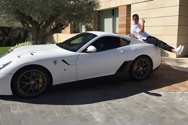 A Closer Look At Cristiano Ronaldo’s 9 Rare Hypercars : Chiron, Centodieci, Speedtail & Monza SP1 - autojosh 