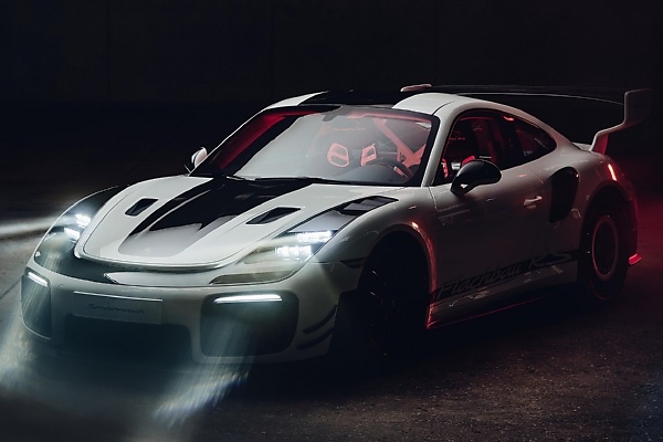 Porsche’s New 1-of-1 911 GT2 RS Flachbau RS Pays Homage to ‘Moby Dick’ - autojosh