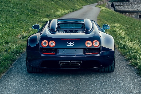 Rare Bugatti Veyron 16.4 Grand Sport Vitesse ‘Jean-Pierre Wimille’ Sells For Record $5.44M