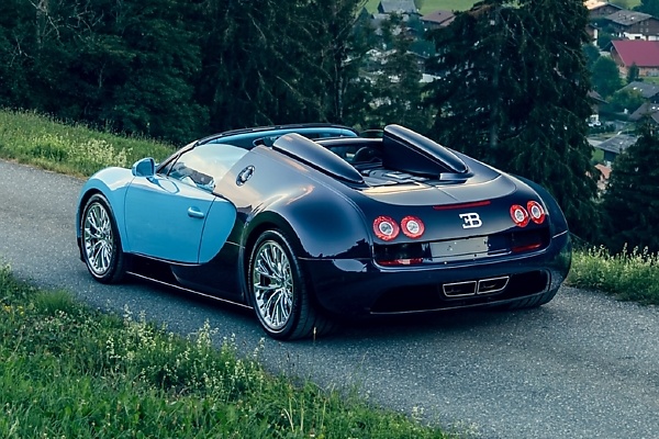 Rare Bugatti Veyron 16.4 Grand Sport Vitesse ‘Jean-Pierre Wimille’ Sells For Record $5.44M