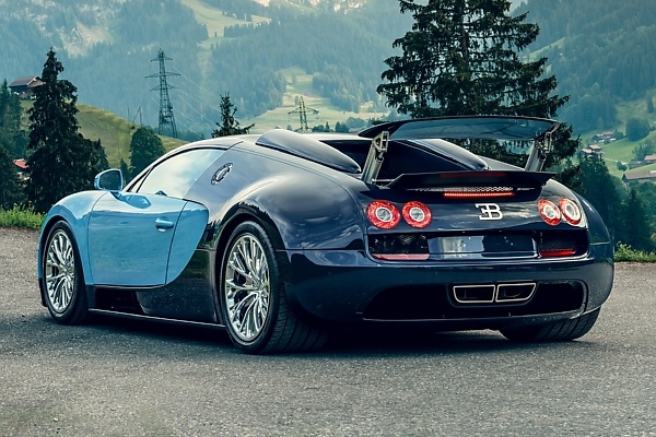 Rare Bugatti Veyron 16.4 Grand Sport Vitesse ‘Jean-Pierre Wimille’ Sells For Record $5.44M