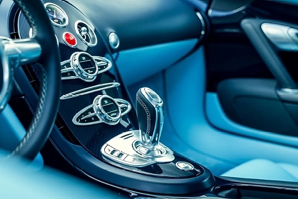 Rare Bugatti Veyron 16.4 Grand Sport Vitesse ‘Jean-Pierre Wimille’ Sells For Record $5.44M