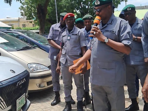 Anti-Smuggling: Kano/Jigawa Customs Seizes Vehicles With Fake Government License Plates - autojosh 
