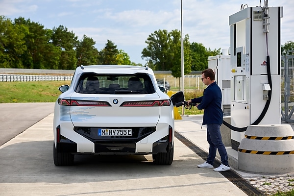 BMW Targets 750km Range As iX5 Hydrogen Enters Real-World Testing Ahead Of Production