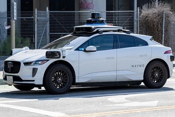 Comedian AY Rides Driverless Jaguar I-PACE Robotaxi In The US, Reacts To Futuristic Technology - autojosh