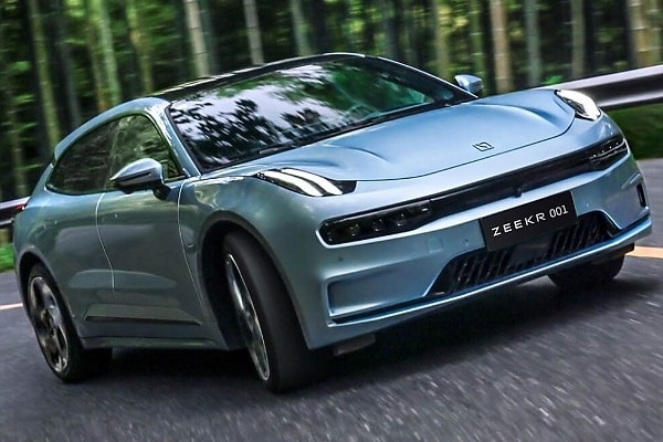 Geely Unveils AI-Powered Ultra-Fast Charger That Charges EVs From 10% to 70% in 4.5 Minutes