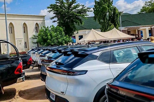 Gov Lawal Gives Zamfara Institutions New Vehicles, Including Toyota Prado SUVs, Warns Against Personal Use